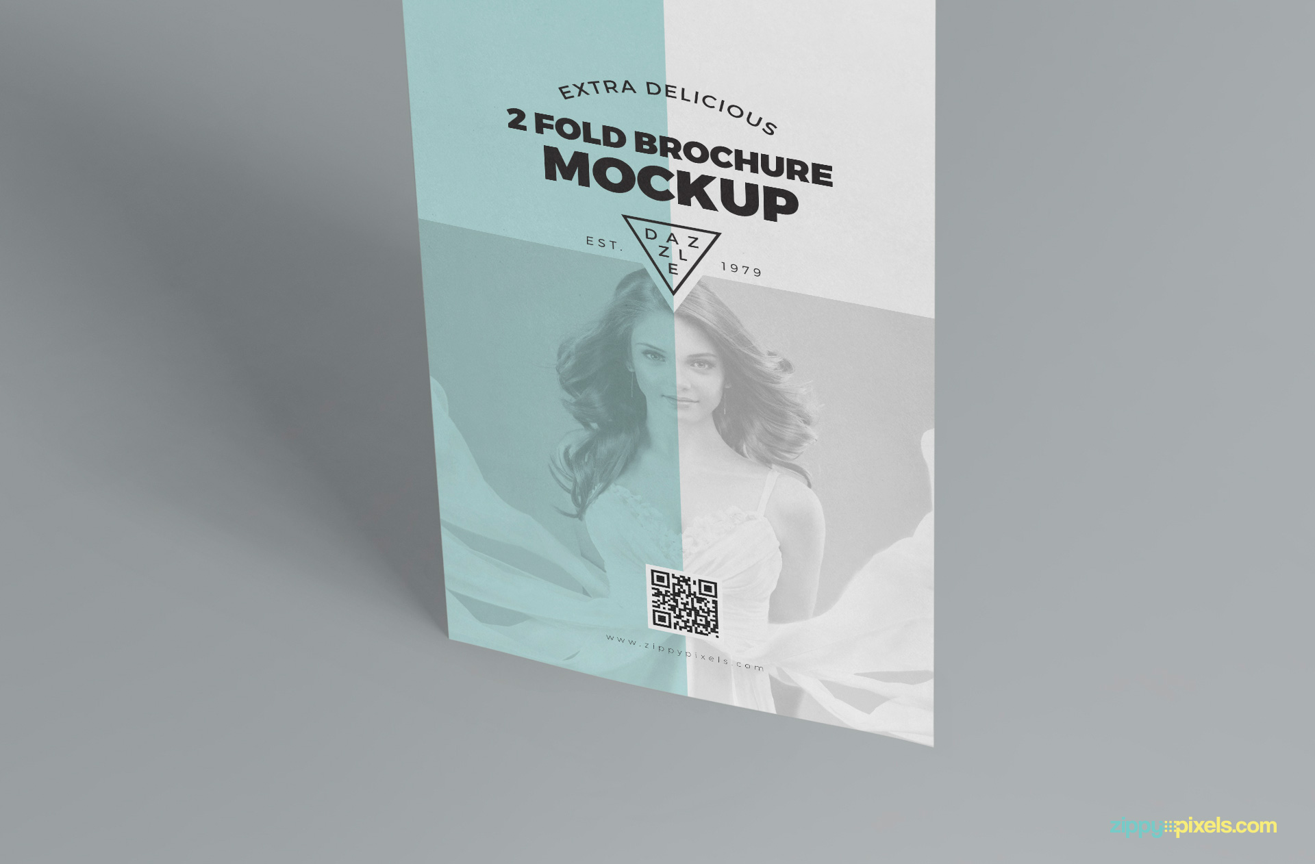 highly detailed and fully customizable brochure mockup psd