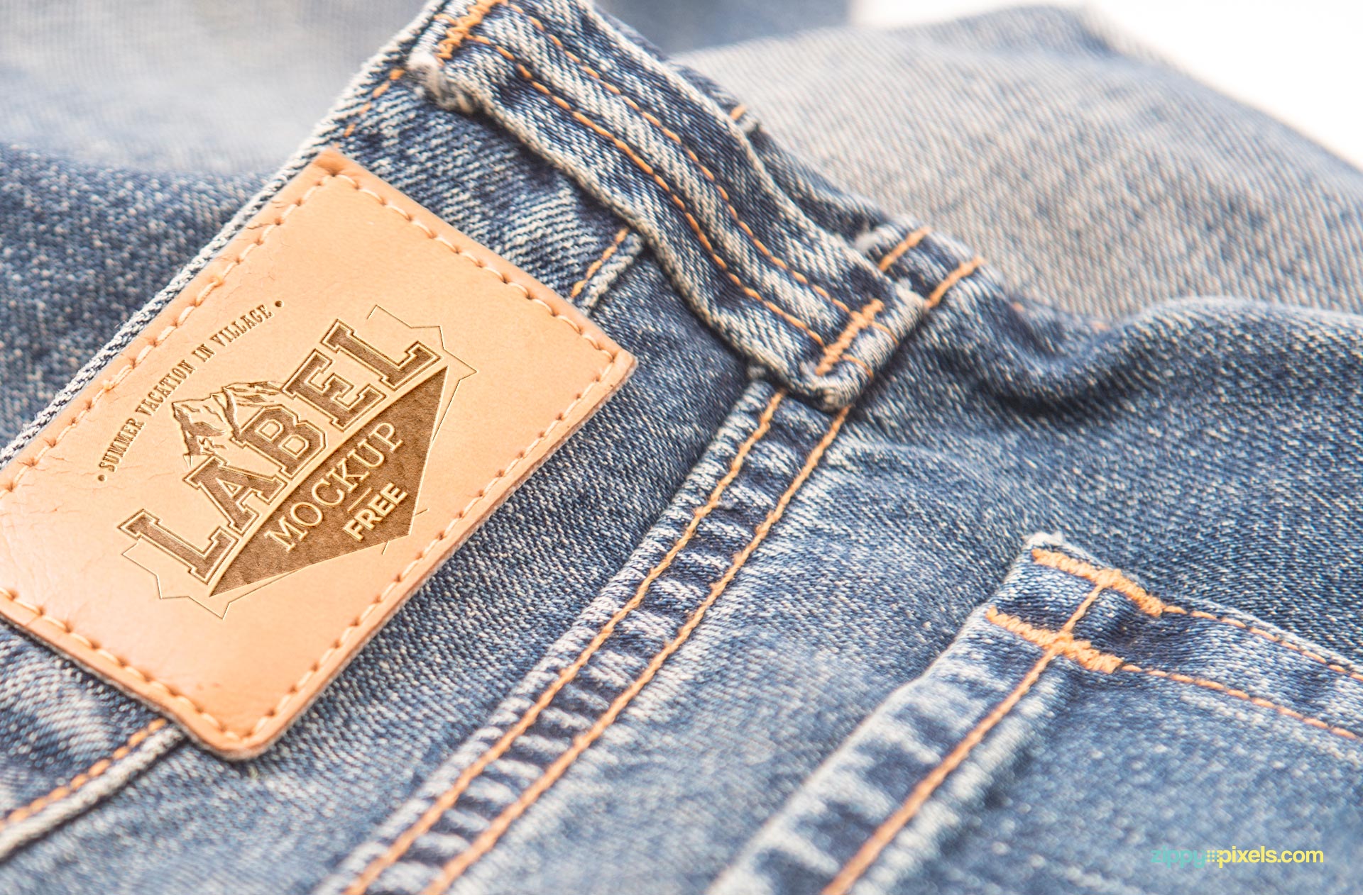 Zoom in view of the free jeans label mockup.