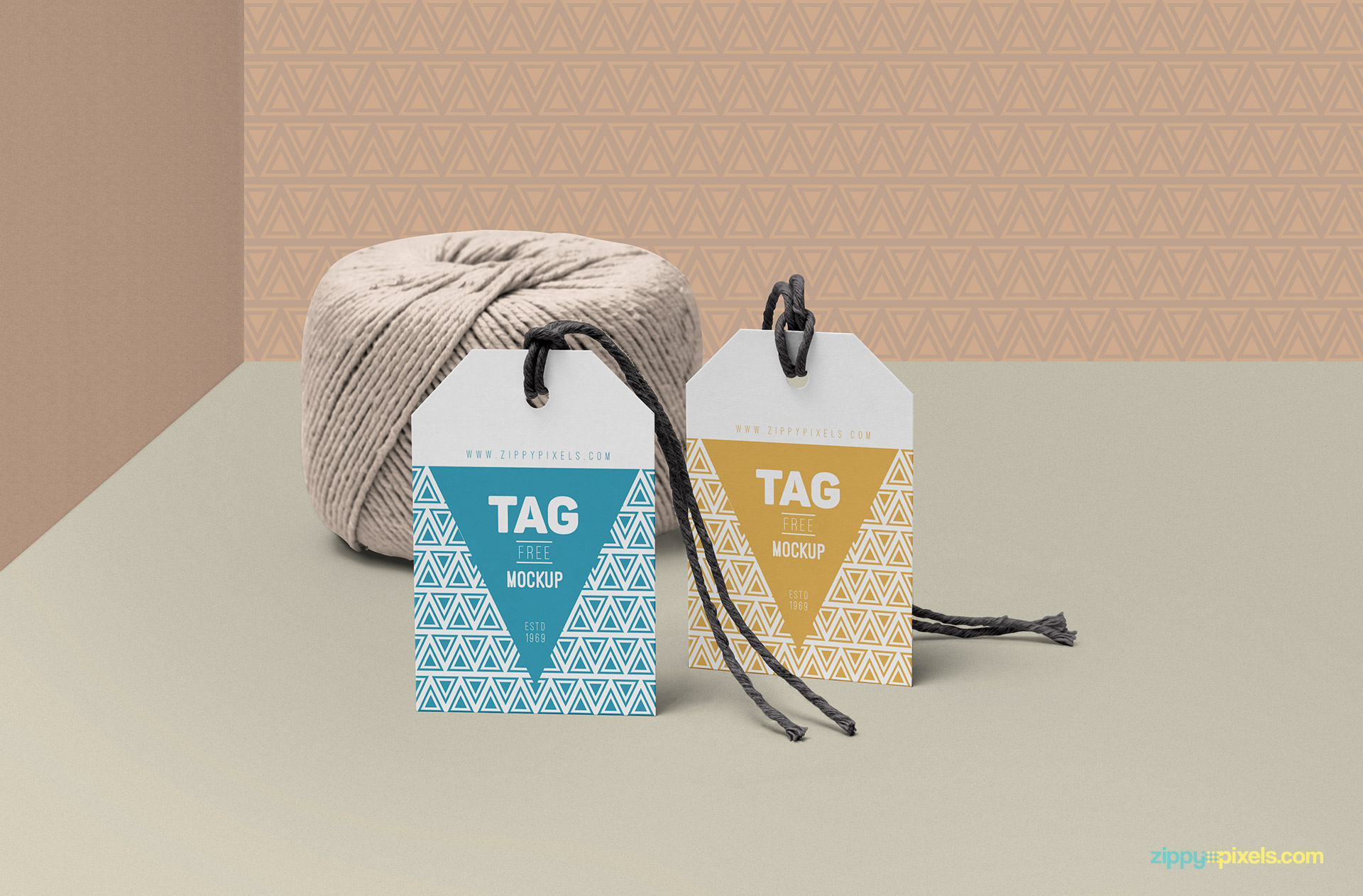 String tag mockup PSD free.