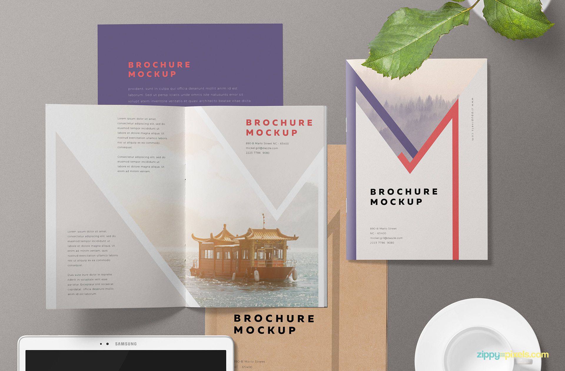 Fully customizable brochure mockup scene.