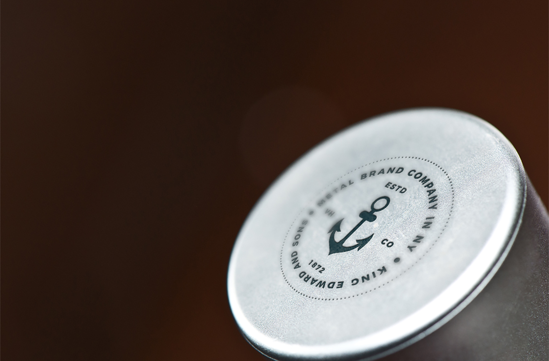 Aluminum Tin Logo Mockup – Photorealistic Branding